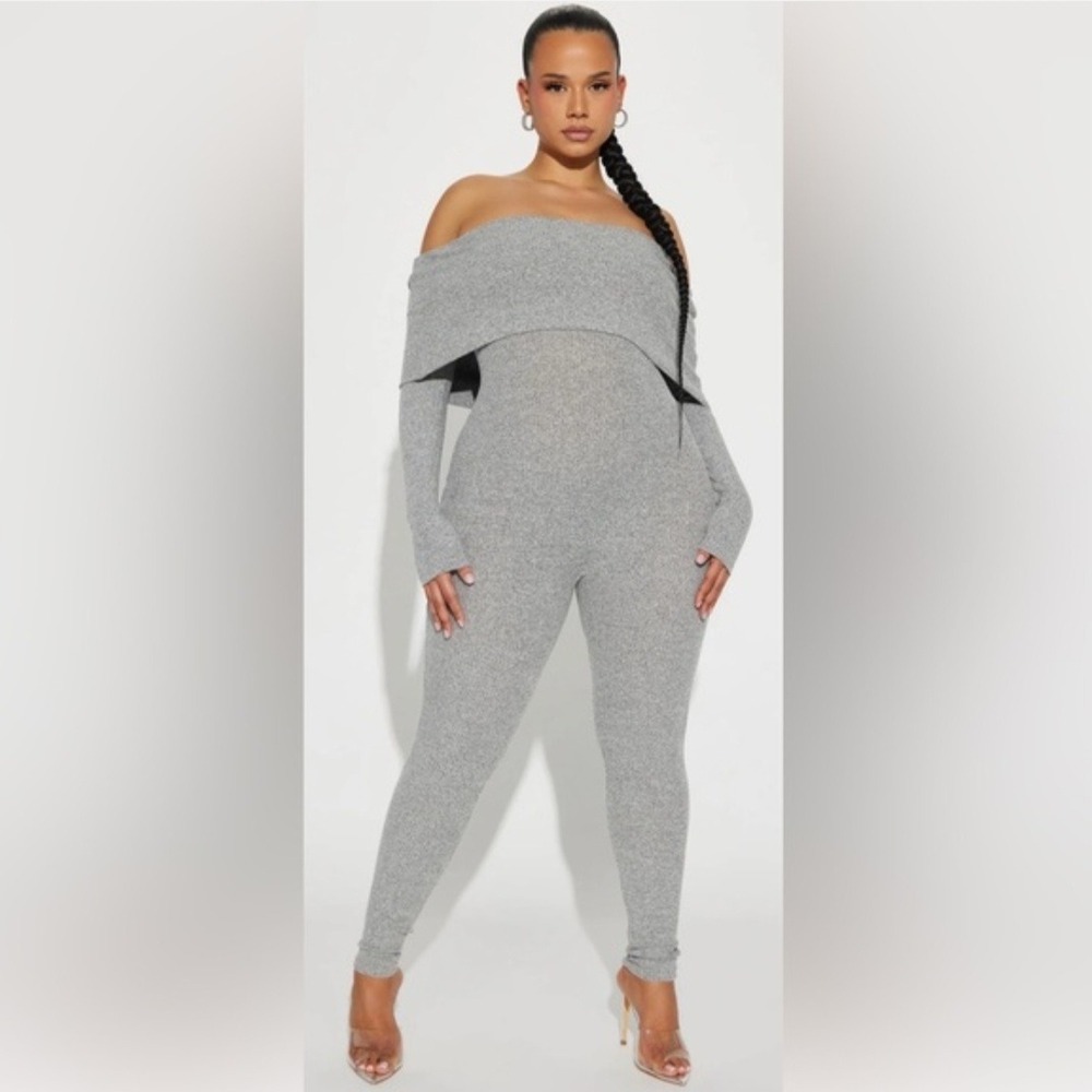 Fashion Nova Invite Me Over Grey Off The Shoulder Ribbed Jumpsuit XL ZDJ23161M